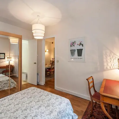 Calm Flat With Terrasse Nearby Montparnasse - - Welkeys Appartement Paris